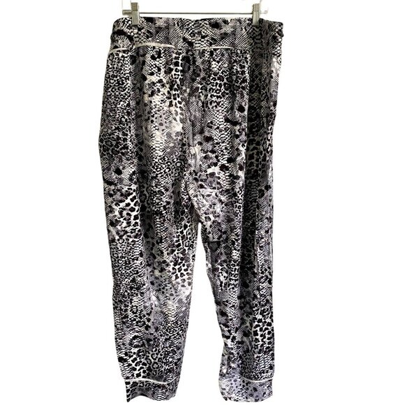 Skinnygirl Women's Plus Size Snake Print Joggers Pants With Pockets 2X NEW - Picture 3 of 11